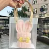 Toalha de Coelhinho de Lembrança, Design Fofo, Presente de Aniversário, Lembrancinha de Casamento, Pequeno Presente Prático e Criativo para o Dia da Mulher