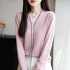 Mezcla de Lana 2026 Otoño e Invierno Nuevo Estilo para Mujer Holgado Cuello en V Elegante con Pedrería Top Corto Suéter de Punto