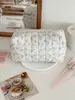 Bolsa de Maquillaje Floral Blanco y Negro Noche Oscura Bolsa Sencilla para Guardar Cosméticos Estilo Girly Pequeña Fresca Portátil Bolsa de Maquillaje para Estudiante