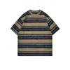 Camiseta Pesada Tie-Dye Listrada Amarela para Homens, Retro Americano Gola Pequena Manga Curta Oversize Marca Tendência Manga Três Quartos