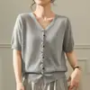 Estilo Minimalista Francês Gola V Tricô de Seda Gelada Cardigã Camiseta de Manga Curta Feminina Verão Design Fino Abotoado Confortável Respirável Top