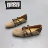 Sapatos Mary Jane Retro com Aumento de Altura Bidirecionais para Mulheres 2026 Estilo Coreano Tendência Verão Novos Sapatos Versáteis com Fivela de Cinto Slip-On