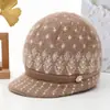 Gorro de punto de otoño e invierno para madre de mediana edad y anciana, cálido para mujer, con felpa adicional, protección contra el frío, gorro de lana para señora mayor, gorro de algodón con protección para las orejas de la abuela