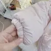 Chaqueta acolchada de algodón extra gruesa para niños y niñas, nuevo estilo de invierno 2026, abrigo de algodón moderno con forro polar, prenda exterior engrosada y cálida
