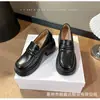 968-36 Sapatos Loafer Femininos de Primavera Novos Versáteis com Solado Grosso, Aumento Interno de Altura de 10CM e Solado Macio