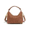 Nova Bolsa de Lancheira Tecida à Mão em Camurça para o Inverno, Bolsa de Axila Fashion Retrô, Bolsa de Mão Feminina de Baixo Luxo e Versátil