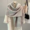 Otoño e Invierno 2025 Chal Grande Clásico de Imitación Cachemir Patrón de Cochecito Doble Cara Borla de Jacquard para Mujer Bufanda Versátil de Alta Gama