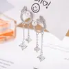 Brincos de Franja de Pérola com Borboleta de Zircônia Estilo Coreano Leve Luxo Únicos Brincos Elegantes para Mulheres Brincos Novo Estilo 2025