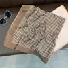 Nuevo Bufanda Cuadrada Grande Elegante Retro de Moda para Mujer, Versátil, Profesional, Decorativa, Chal para Habitación con Aire Acondicionado, Primavera y Verano