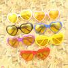 Agita el sonido de las mismas gafas de amor, luz nocturna, cambio de amor, gafas de efectos especiales, confesión romántica, gafas de sol rojas en stock