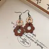Série Cor de Café Brinco Retangular Plissado com Zircônia e Agulha de Prata para Mulheres Brincos de Toque de Luxo Leve High-End Joia de Orelha Versátil Retrô