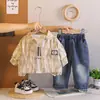 Conjunto de Ropa Otoñal para Bebé Niño Conjunto de Tres Piezas con Mangas Largas Tie-dye Estilo Coreano Elegante Nuevo Estilo Primavera y Otoño para Niños Pequeños