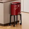 Papelera creativa de pie para uso doméstico, con un toque de alta gama, gran capacidad, adecuada para sala de estar, dormitorio y baño, con ruedas para facilitar el movimiento