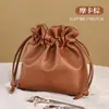 Bolsa de Maquiagem Portátil Preguiçosa, Grande Capacidade, Bolsa de Armazenamento Estilosa e Esteticamente Agradável para Skincare, Clutch de Mão para Mulheres