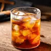 Copos de Água de Vidro Listrados Estilo Japonês Atacado, Copos de Vidro Listrados Verticais de Alta Estética para Leite e Café, Copos de Vidro para Whiskey