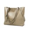 Directo de Fábrica Guangzhou Bolso de Cuero Aceitado para Mujer 2020 Nuevo Gran Capacidad Simple Bolso de Hombro Grande Cruzado Portátil Bolso Tote