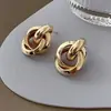 Brincos Geométricos Exagerados Transfronteiriços para Mulheres Estilo Ins Brincos de Botão Flor de Liga Europeus e Americanos Brincos de Argola Retrô