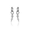 Pendientes de anillo de espina moda para niños marca de moda clip para la oreja lujo ligero diseño de nicho sentido de diseño pendientes de alta calidad pendientes desmontables