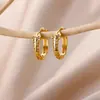 Pendientes de Oro de 18K Elegantes Transfronterizos Lujo Accesible Europeos y Americanos de Gama Alta Versátiles Simples para Piercing de Oreja para Mujeres Fabricante Mayorista