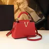 2026 Bolso Cruzado para Mujer Casual Piel Genuina Bolso de Piel Suave Bolso Tipo Cubo Bolso de Mano Moderno Bolso de Hombro Versátil Sencillo para Mujer