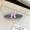 Pinza para el pelo de tela a cuadros con lazo rosa gris dulce Estilo Preppy Pinza lateral para flequillo Pinza de pico Pinzas versátiles para el cabello Tocado para mujer