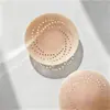 Copa espiral de silicona transpirable para pezones invisible sin costuras anti-protuberancia de pezón reutilizable color sólido