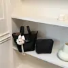 Bolso de mano de alta gama tipo cubo 2026 nueva moda versátil bolso cruzado para mujer, bolso de mano pequeño exquisito y súper popular para salir