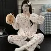Nuevo conjunto de pijama de algodón nube con encaje de oso lindo y moderno para mujer, cárdigan de manga larga de otoño y primavera, ropa de estar de dibujos animados