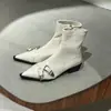 Botines Puntiagudos para Mujer 2025 Otoño Nuevos Súper Calientes Elásticos Chelsea Ajustados Botines de Tobillo Pequeños de Gama Alta Franceses