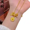 Loja de Ouro Mesmo Estilo Banhado a Ouro Gelo Triturado Trevo de Quatro Folhas Cabacinha Colar para Mulheres, Versátil e Elegante, Borboleta em Forma de Coração Corrente de Clavícula Joia