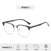 Gafas de media montura estilo halcón anti-luz azul de moda transfronterizas para hombres y mujeres gafas planas para mujeres en línea explosiones rojas retro al por mayor