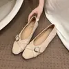 Sapatos slip-on de novo estilo com aumento interno de altura, camurça, para outono e inverno, 20265cm, versáteis com fivela de cinto, sapatilhas para o dia a dia
