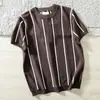Camiseta de Punto de Manga Corta para Hombre, Seda de Hielo, Textura de Raya Vertical de Verano, Corte Ajustado, Estilo Old Money, Negocios, Venta al por Mayor de Fábrica Transfronteriza