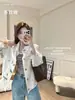 Camisola de chica picante con diseño de botones a rayas y copas acolchadas integradas, casual, a la moda, cómoda y se puede usar como capa exterior