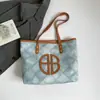 Bolsa de Grande Capacidade Moda Tendência Estilosa Casual Retrô Bolsa de Ombro Feminina Outono e Inverno 2025 Nova Bolsa Tote