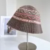 Gorro de Punto Jacquard Fair Isle Estilo Escandinavo para Mujer Otoño e Invierno Gorro Cálido de Lana Moda Celebridad de Internet Sombrero de Pescador Sombrero de Cubo Tendencia