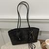 Bolso de Moda para Viajeros Retro de Gran Capacidad para Mujer Nuevo Otoño e Invierno Niche Elegante Bolso de Hombro Bolso Tote Casual