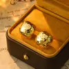 Pendientes Cuadrados Plegados con Textura de Alto Sentido y Galvanizado de Oro Real, Aguja de Plata S925, Pendientes Sencillos de Moda Retro para Mujer
