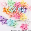 Colgante de Acrílico con Diseño de Flor de Ola Calada de Colores para Llavero Hecho a Mano DIY Cadena para Colgar en Bolsos de Teléfono Móvil Accesorios Joyería
