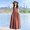 Look de Início de Verão 2025: Vestido Longo de Férias na Praia Sanya Novo Estilo, Vestido de Algodão e Seda Sem Mangas Que Parece Emagrecer nas Fotos