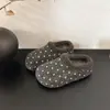 Diadema de Pelo con Lunares Estilo Lindo Pantuflas Mujer 2026 Otoño/Invierno Nuevos Zapatos Perezosos Antideslizantes de Suela Gruesa Pantuflas de Felpa