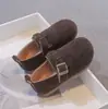 Zapatos de lana Birkenstock para niños, nueva colección primavera 2026, mocasines versátiles para niños, zapatos pequeños de piel estilo princesa para niñas, estilo coreano