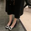 Zapatos para Mujer Fuente Litong: Banquete Nocturno en París ~ Zapatos de Salón Cuadrados de Satén de Seda con Hebilla Cuadrada de Pedrería para Mujer / Zapatos de Boda para Mujer