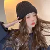 Chapéu de Tricô Solto Tendência Outono e Inverno Estilo Coreano Grande Circunferência da Cabeça Chapéu de Tricô Estilo Japonês Emagrecimento Facial Chapéu Quente Protetor de Orelhas para Mulheres
