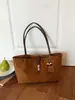 Bolso tote minimalista y ligero estilo coreano, diseño nuevo, gran capacidad, casual y adecuado para ir al trabajo, se puede llevar debajo del brazo o como bolso de hombro