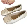 Elegantes zapatos de mujer sin cordones, mocasines de otoño, zapatillas planas ballet de color caramelo, zapatos rojos de suela blanda estilo francés, zapatos plateados de nuevo estilo chino