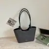 Bolsa Tote Color Block Elegante Simples de Grande Capacidade Bolsa de Ombro Único Casual para Passeios e Trabalho Diária Personalidade Tendência Bolsa de Axila