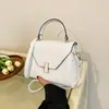2025 Elegante e na Moda Bolsa Transversal de Um Ombro Textura de Padrão de Lagarto Bolsa Quadrada Feminina Tendência Transfronteiriça Europeia e Americana Bolsa de Design de Nicho