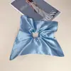 Pañuelo Cuadrado Doble Cara de Seda Personalizado del Fabricante, Lazo para el Cabello con Tela de Satén con Caída, Scrunchie Cuadrado, Lazo para el Cabello de Molino de Viento