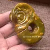 Suministro al por mayor para transmisiones en vivo de artesanías de imitación estilo antiguo, varios tipos de adornos y colgantes de jade para sostener en la mano